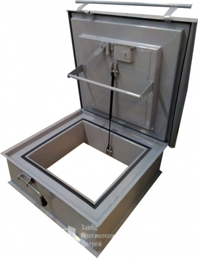 Фото «Чердачный люк с доводчиками №16» в Кубинке